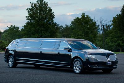 Lincoln MKT Limo