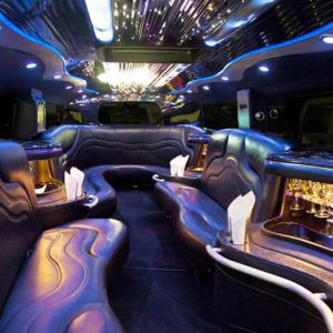 Hummer Limo (Black)